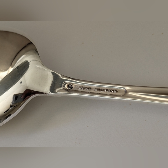 Columbine by Lunt Sterling Silver Serving Spoon 8 3/8" Heirloom 72.4g - Picture 7 of 9